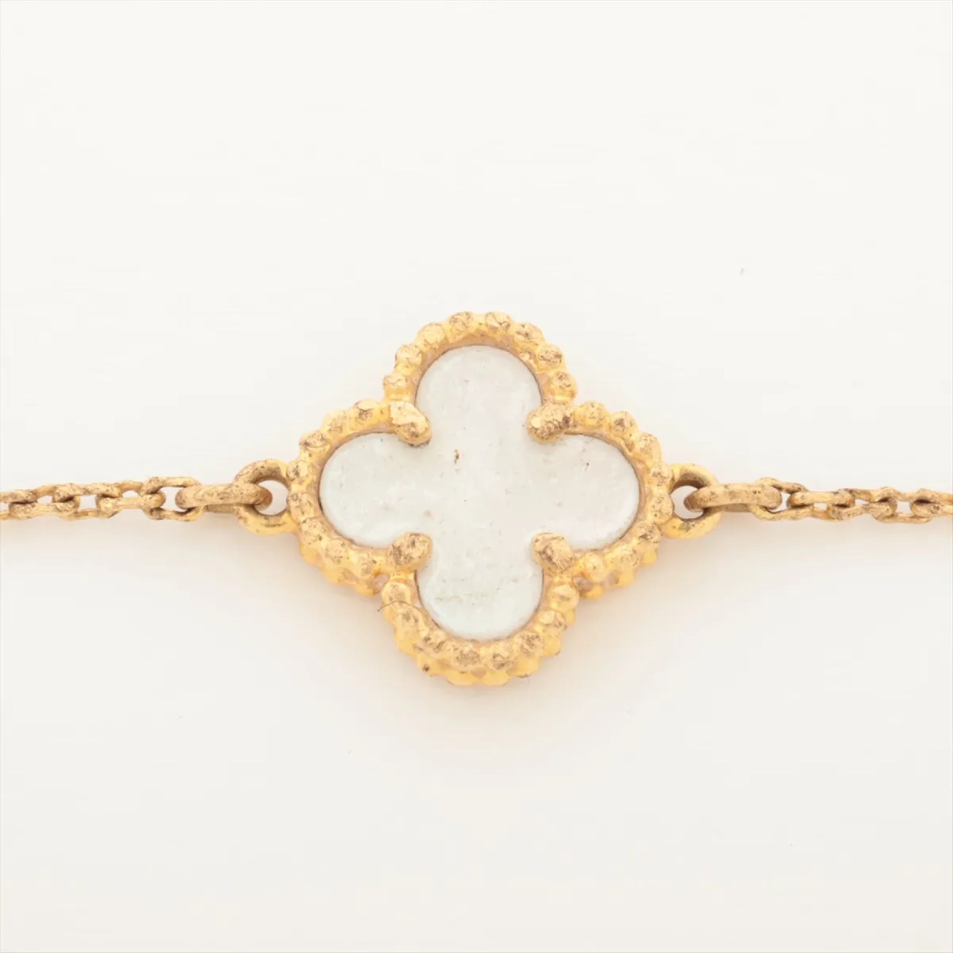 Van Cleef&Arpels Sweet Alhambra Mother-of-Pearl YG Au750 1.8g Bracelet & Bangle