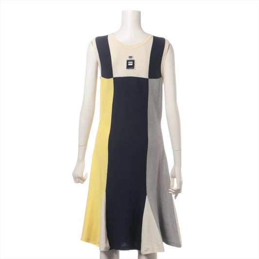 CHANEL Coco Button 08SS Sleeveless Dress Size 38 Dress