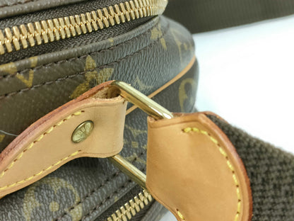 LOUIS VUITTON Monogram Vuitton Reporter GM Shoulder Bag