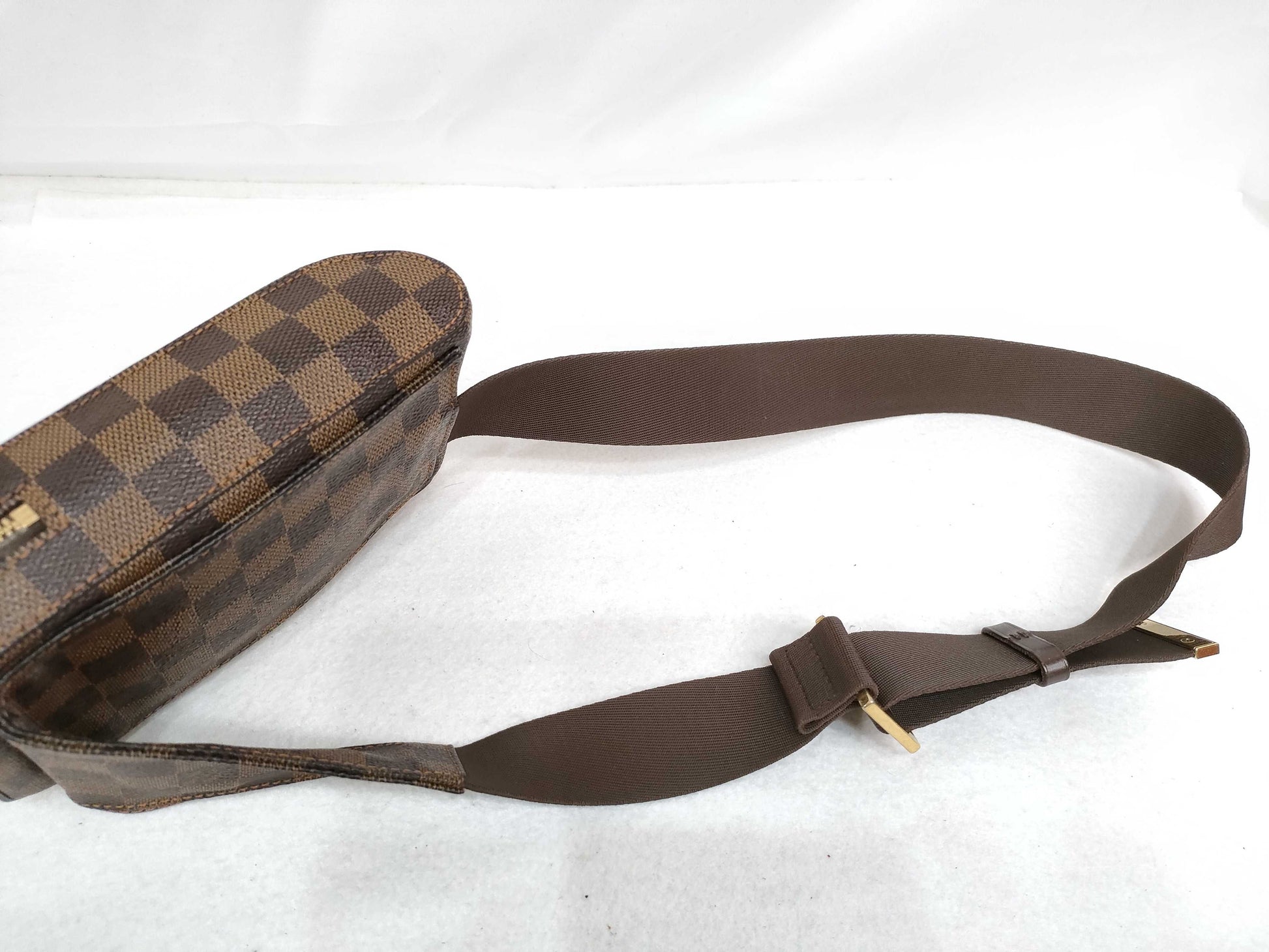 LOUIS VUITTON Damier Vuitton Jeronimos Shoulder Bag