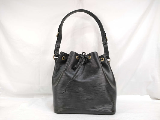 LOUIS VUITTON Epi Vuitton Petit Noe Epi Black Handbag