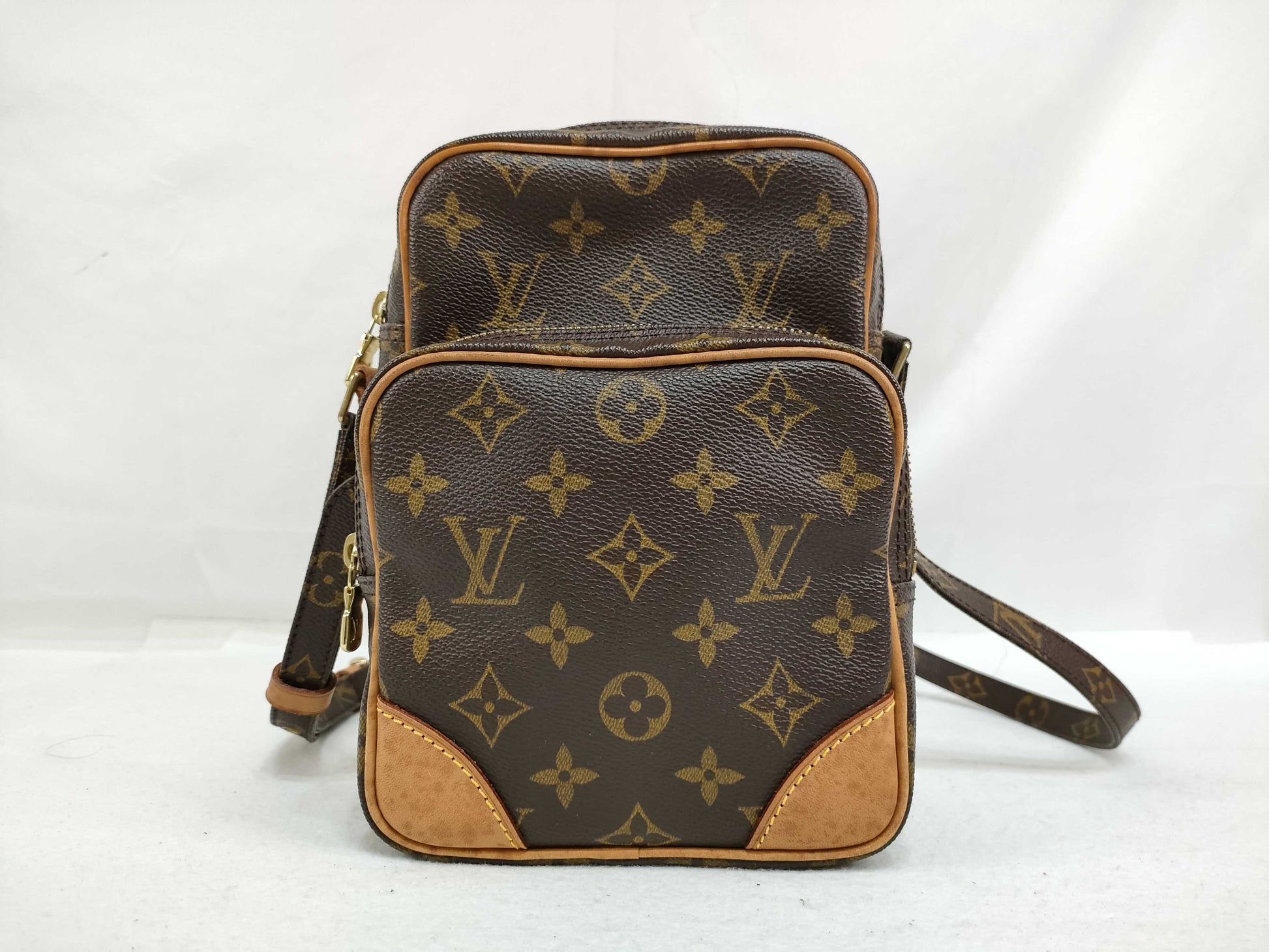 LOUIS VUITTON Monogram Vuitton Amazon Shoulder Bag