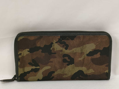PRADA Wallet Khaki Galler Box Wallet