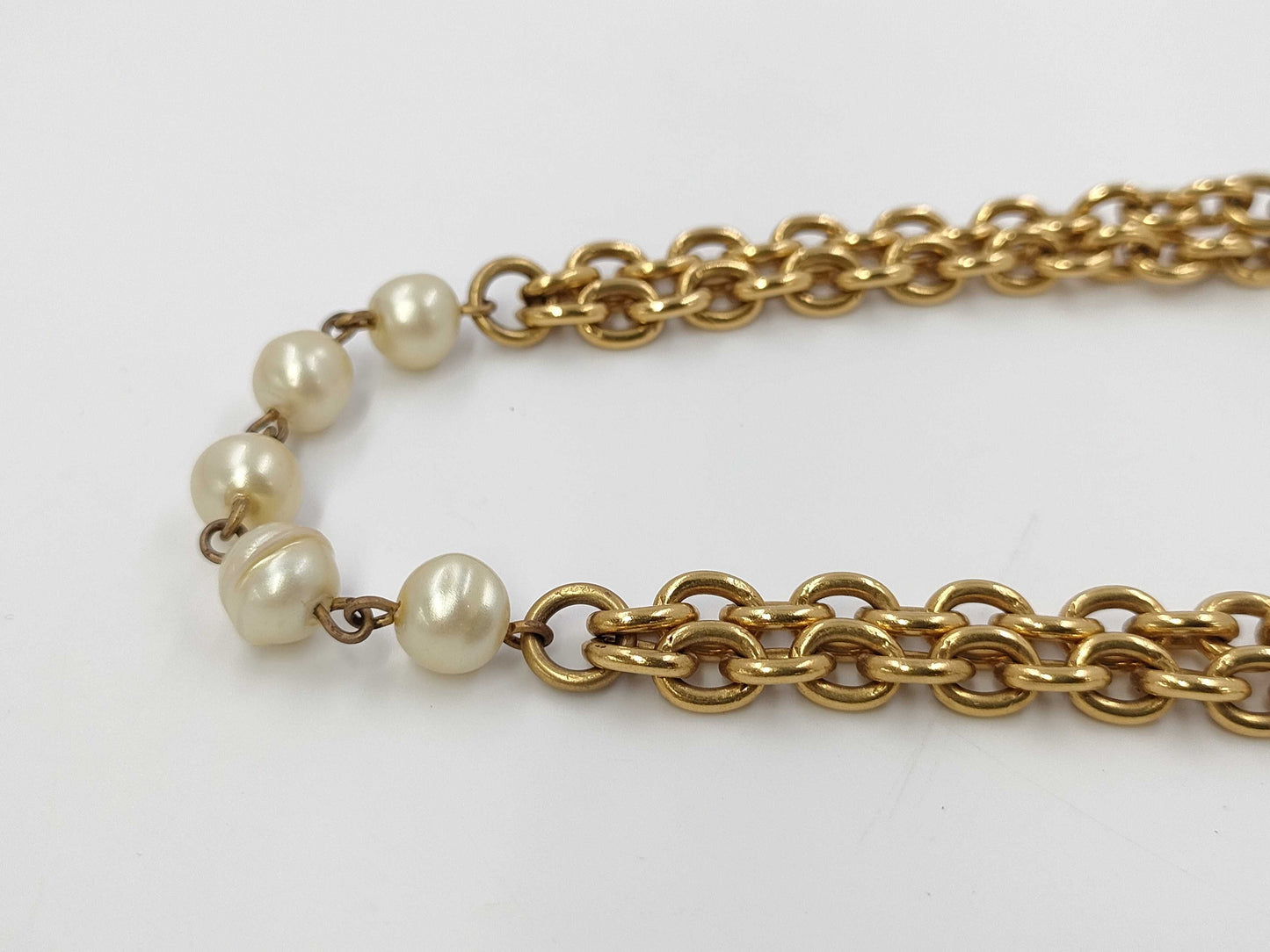 CHANEL Pearl Necklace Necklace