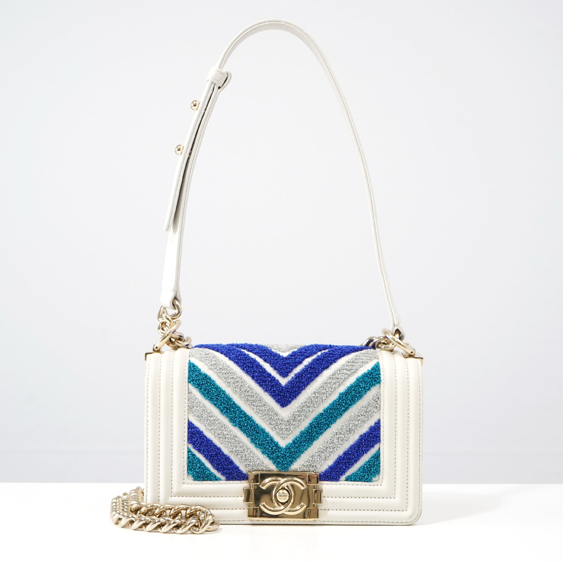 CHANEL CHANEL Boy Chanel Chevron Shoulder Bag with Seal Shoulder Bag