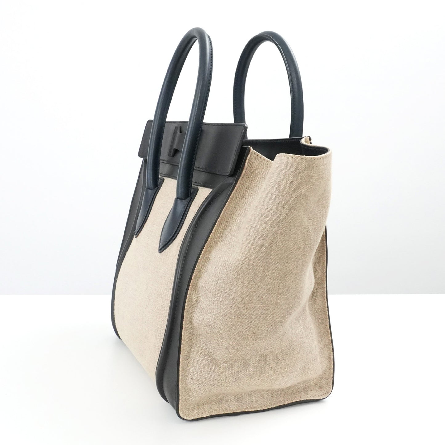 CELINE Luggage Microshopper Bicolor Handbag