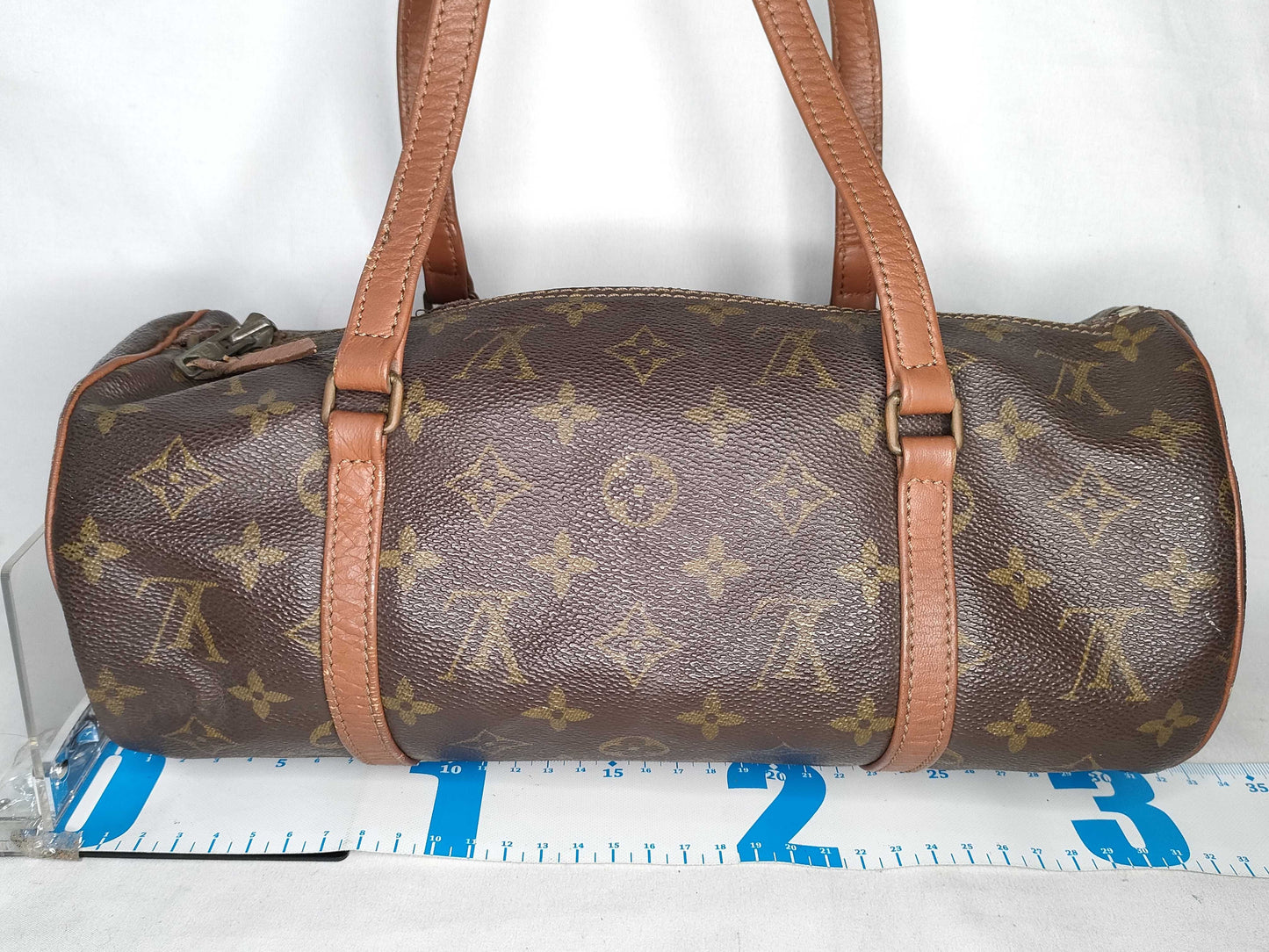 LOUIS VUITTON Monogram LOUIS VUITTON Monogram Papillon Handbag