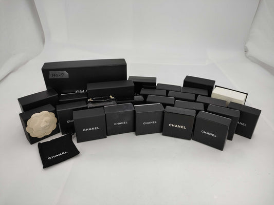 CHANEL CHANEL Empty Box 25 Pieces Summary Box Box 