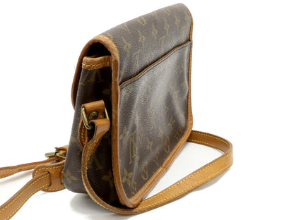 LOUIS VUITTON LOUIS VUITTON Vuitton Monogram Givesiere PM M42248 Shoulder Bag Shoulder Bag