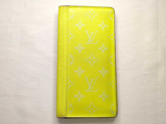 LOUIS VUITTON Vuitton Bros. Taigarama M30947 RFID Wallet