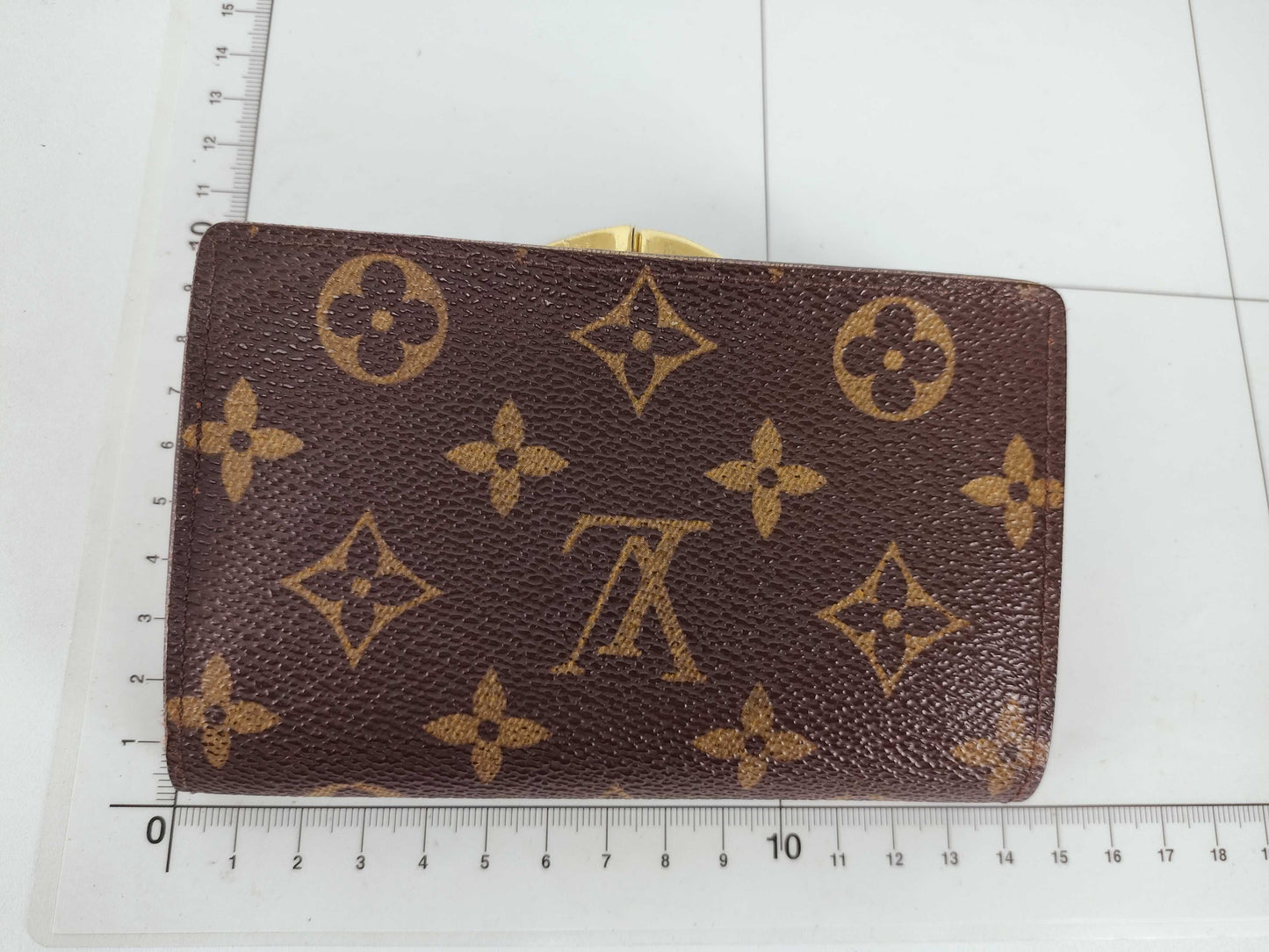LOUIS VUITTON Monogram Vuitton Viennois Monogram M61663 TH0034 Wallet