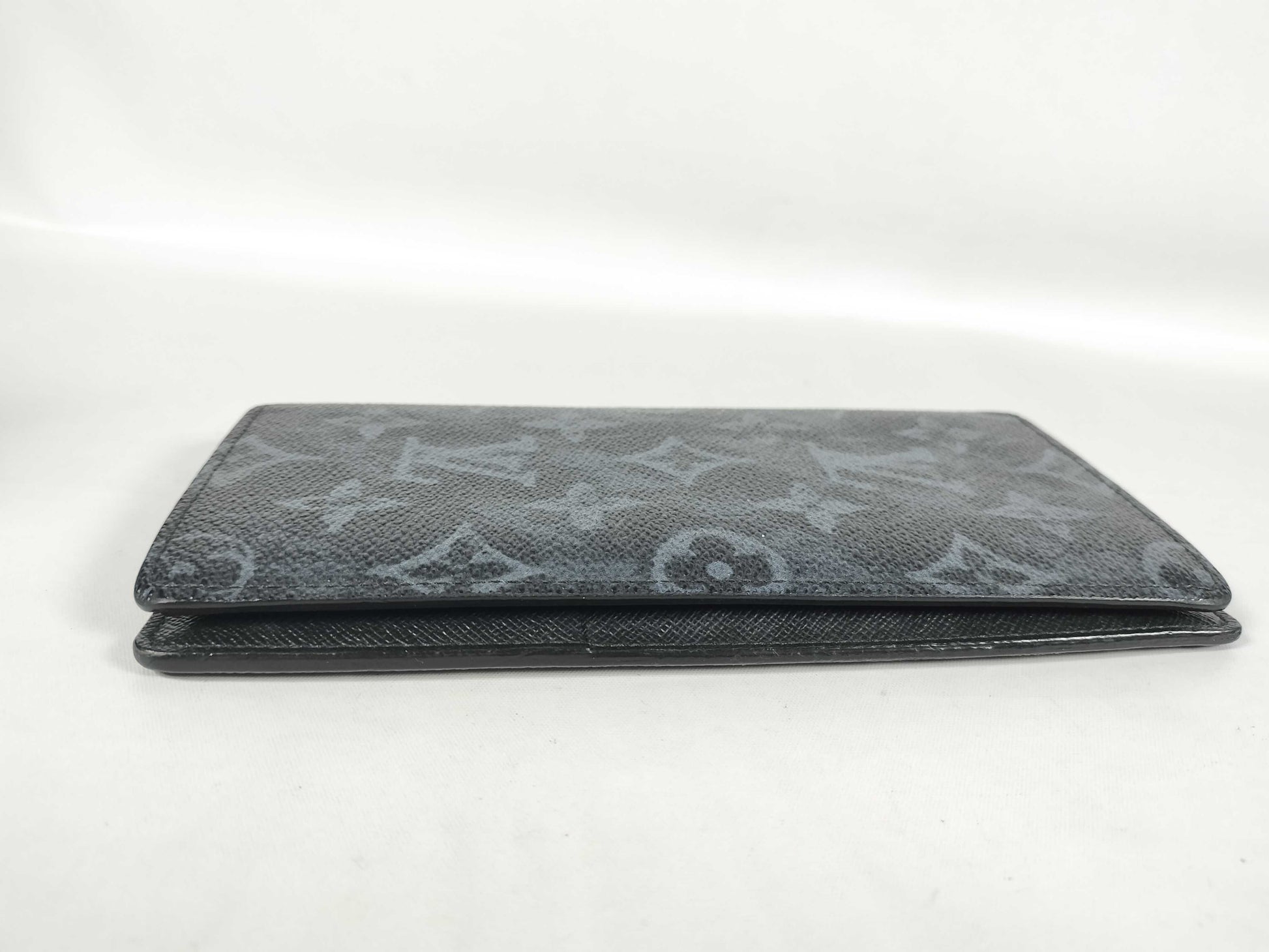 LOUIS VUITTON Monogram Vuitton Brosa Monogram Pastel M80019 RFID Wallet