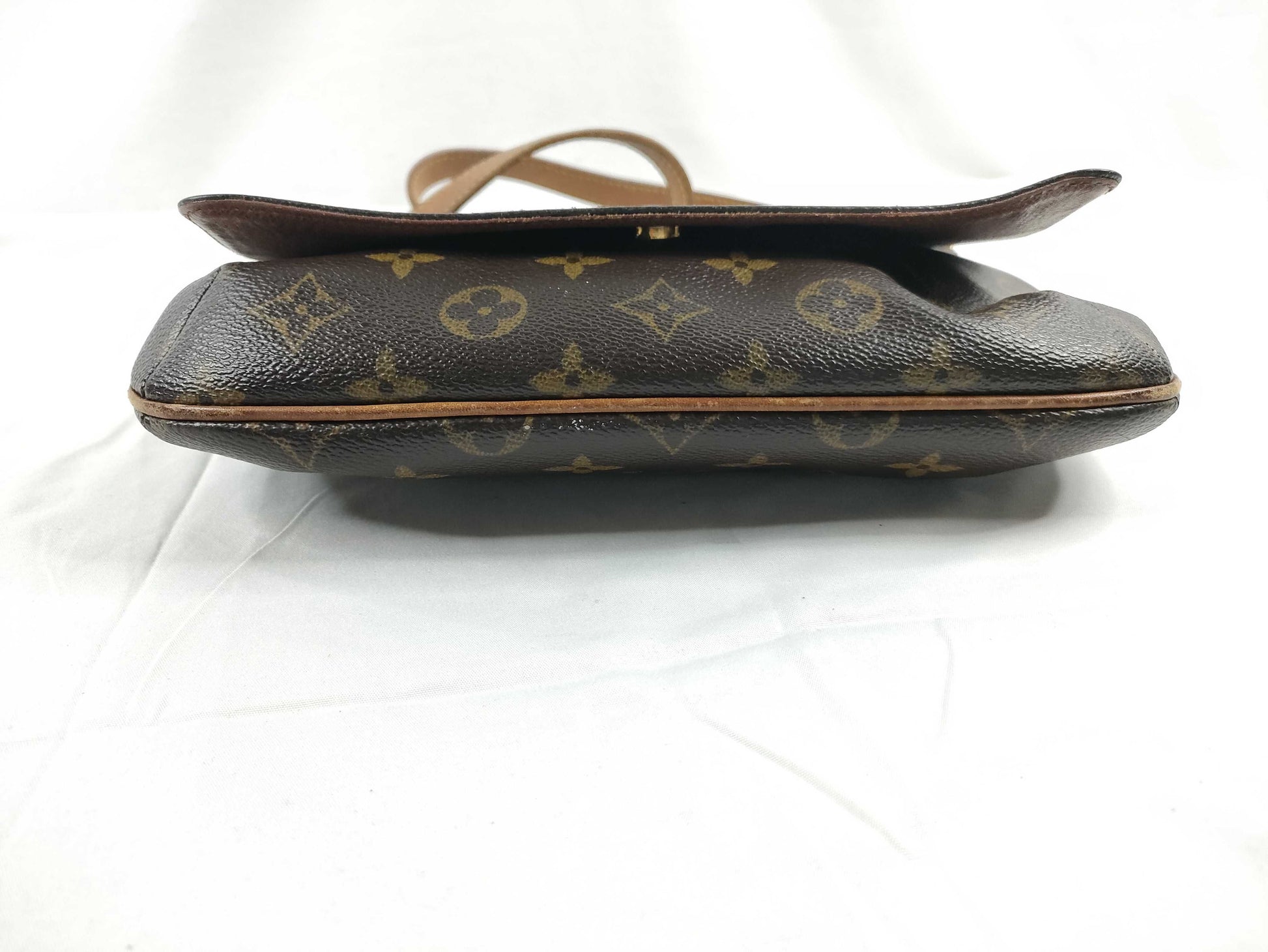 LOUIS VUITTON Monogram Vuitton Tango Monogram Shoulder Bag M51257 LM0093 Shoulder Bag