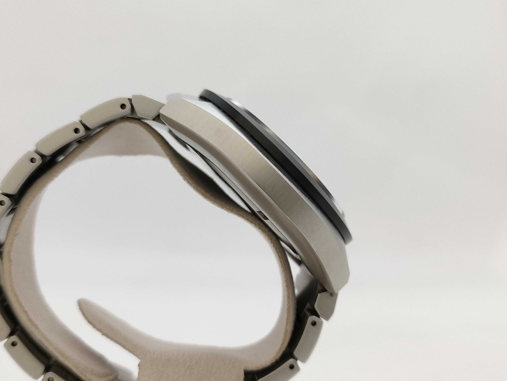 CITIZEN E365-007H702 392370235 Black Dial Men's Watch