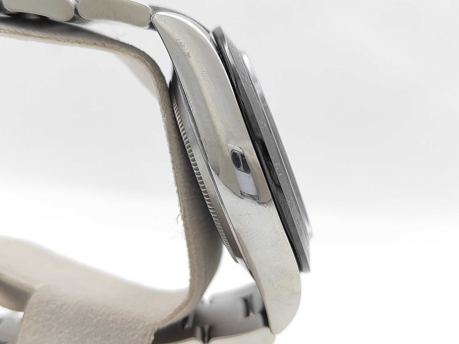 ROLEX 116500LN 66X12081 White Dial Oyster Breath Men's Watch