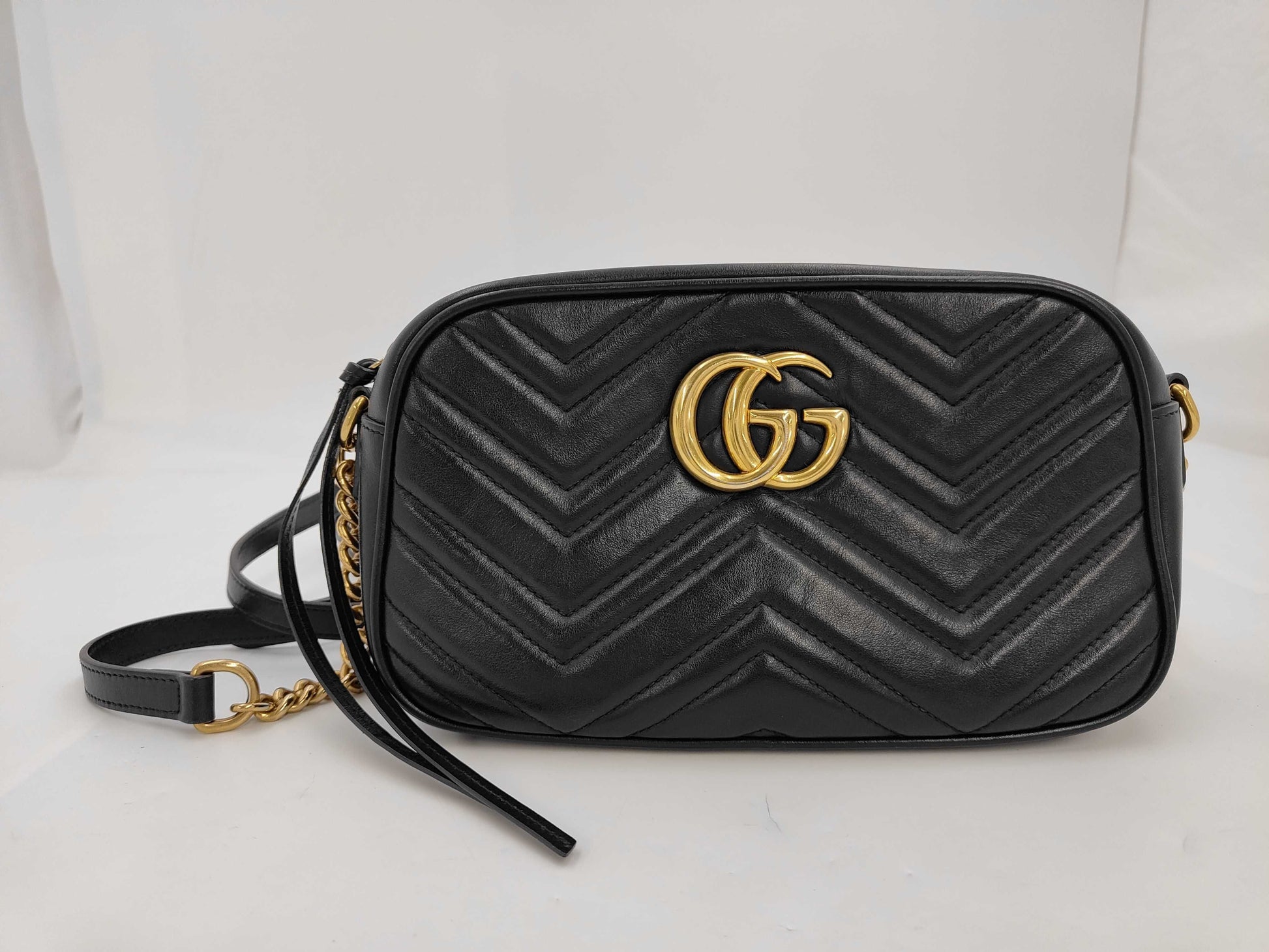 GUCCI Shoulder Bags