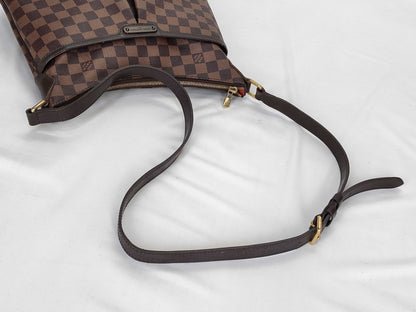 LOUIS VUITTON Damier Vuitton Damier Plumesberg PM N42251 Shoulder Bag Shoulder Bag