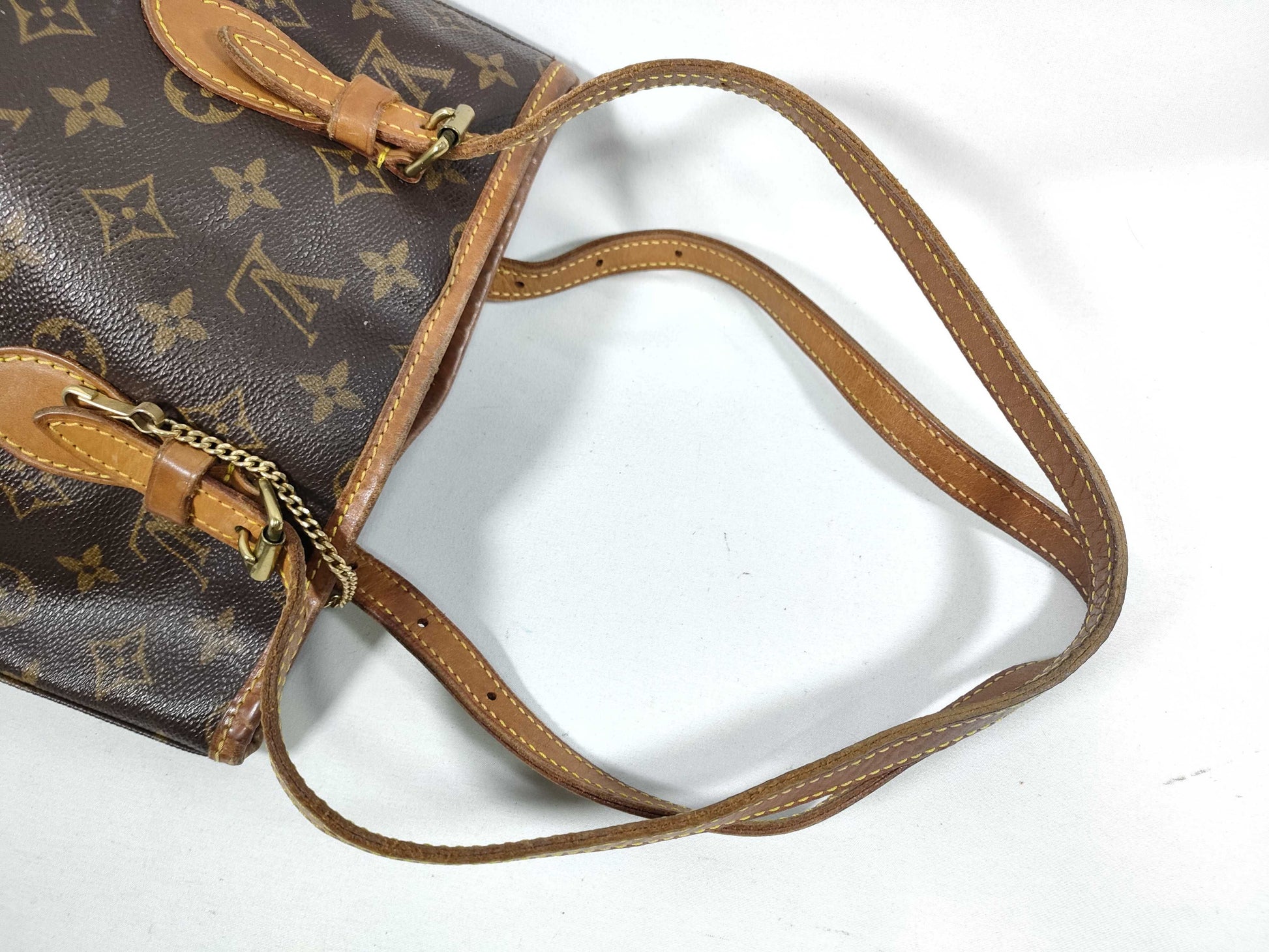 LOUIS VUITTON Monogram Vuitton Monogram Bucket PM M42238 Tote Bag Tote Bag