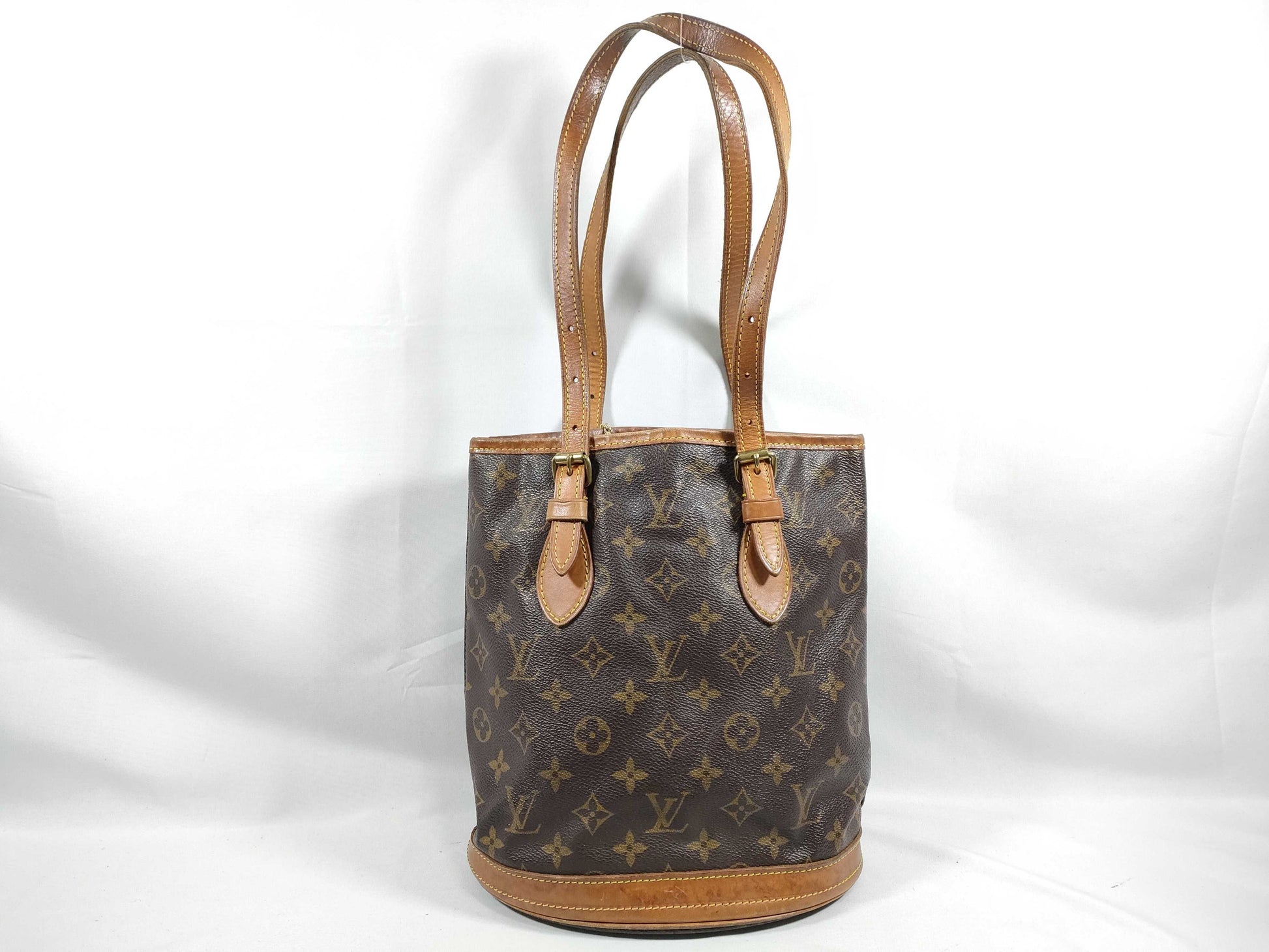LOUIS VUITTON Monogram Vuitton Monogram Bucket PM M42238 Tote Bag Tote Bag