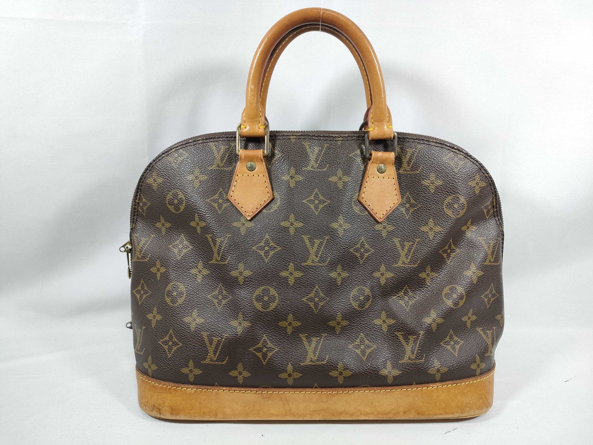 LOUIS VUITTON Monogram Vuitton Monogram ALMA M51130 Handbag Handbag Handbag