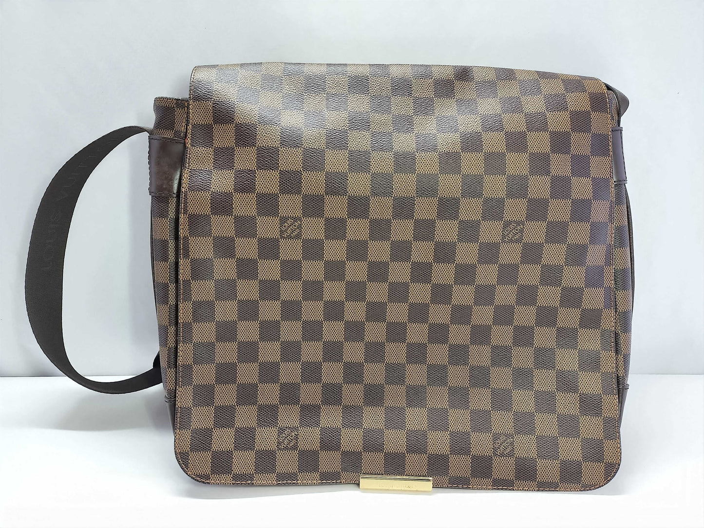 LOUIS VUITTON Damier LV Bastille Damier Shoulder Bag
