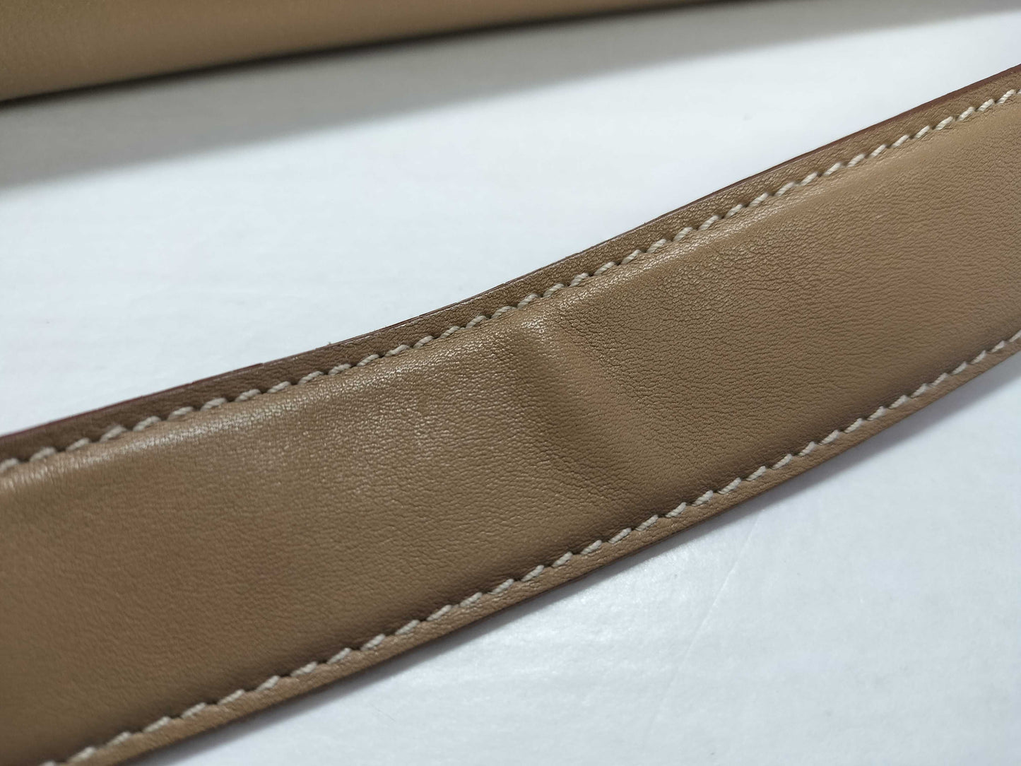 Salvatore Ferragamo Gancini Ferragamo Shoulder Bag