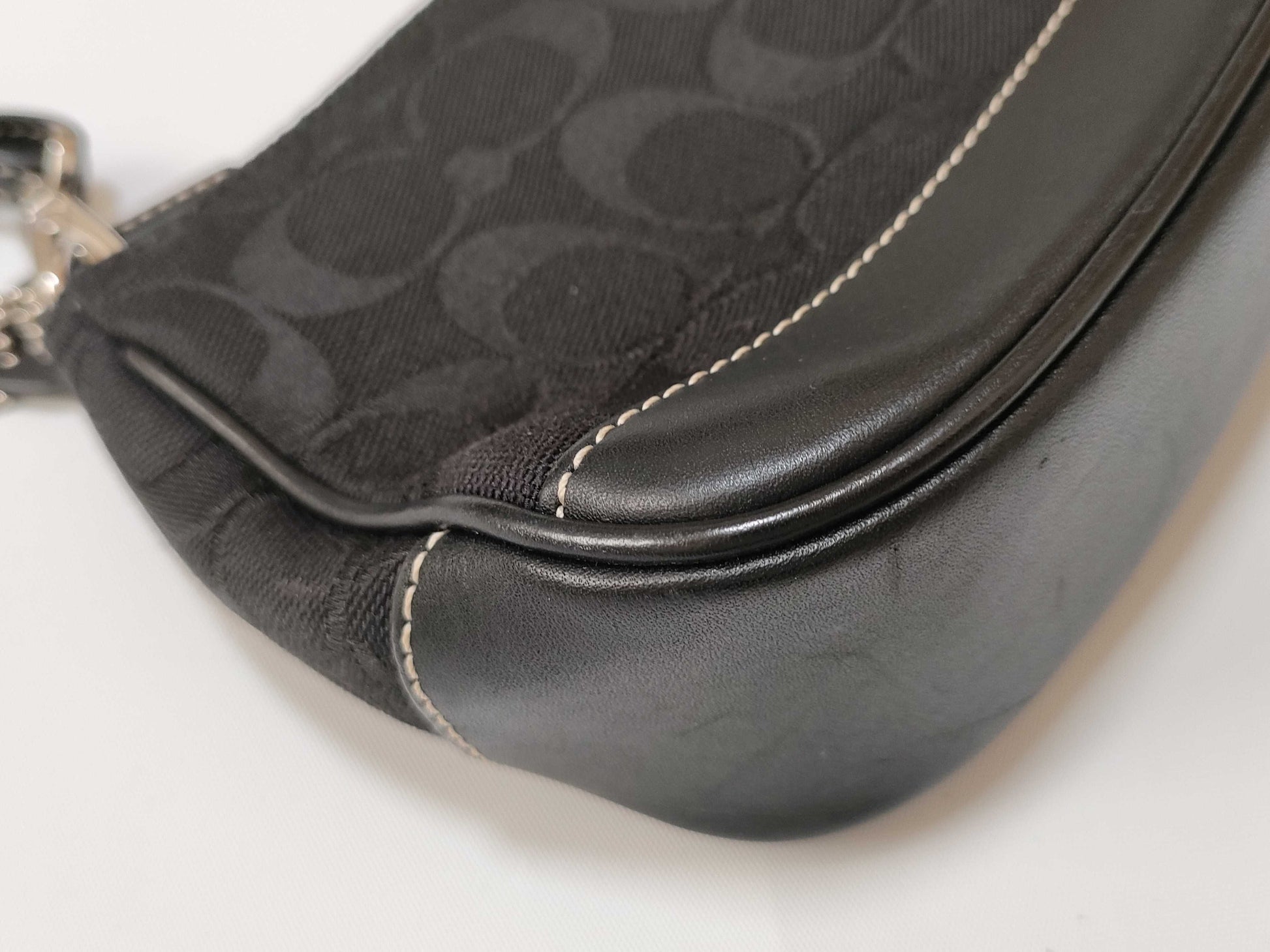 COACH Signature Coach Accessory Pouch 3-Piece Set Bag