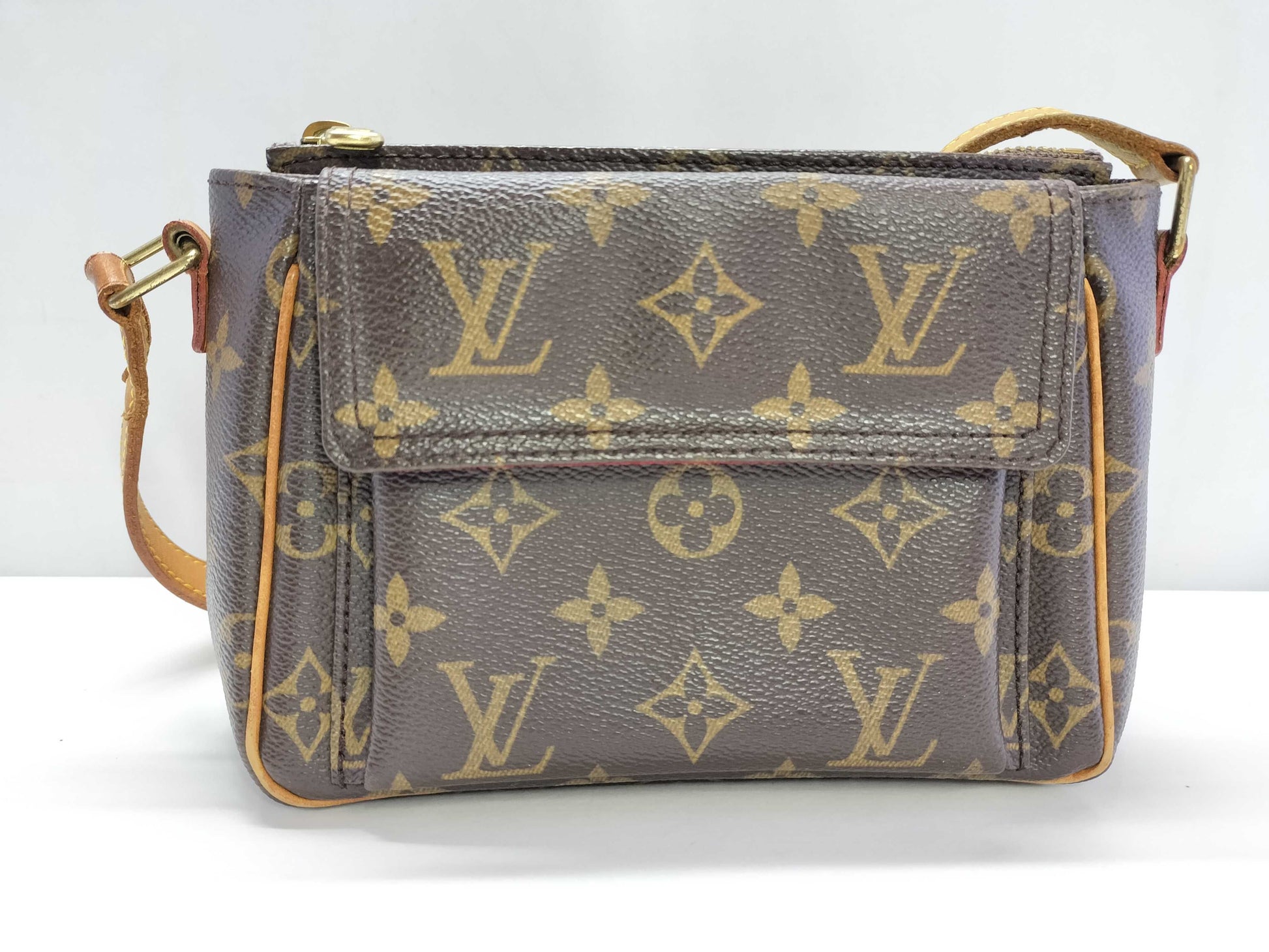 LOUIS VUITTON Monogram Monogram Vivacitte PM Shoulder Bag Brown Shoulder Bag