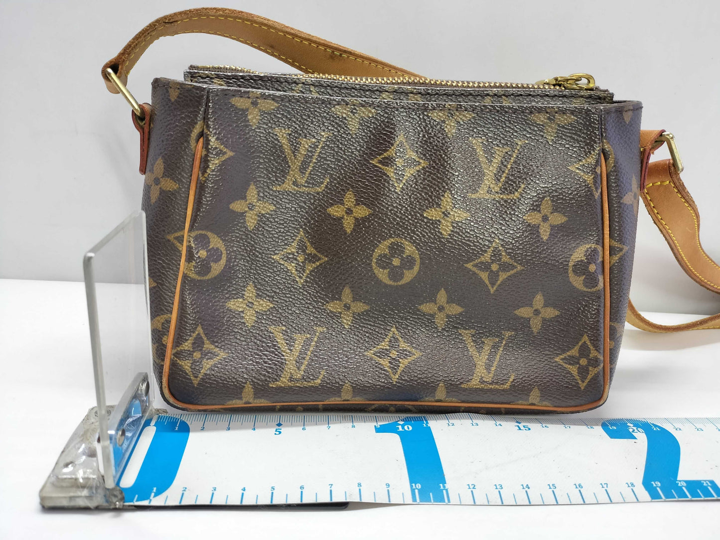 LOUIS VUITTON Monogram Monogram Vivacitte PM Shoulder Bag Brown Shoulder Bag