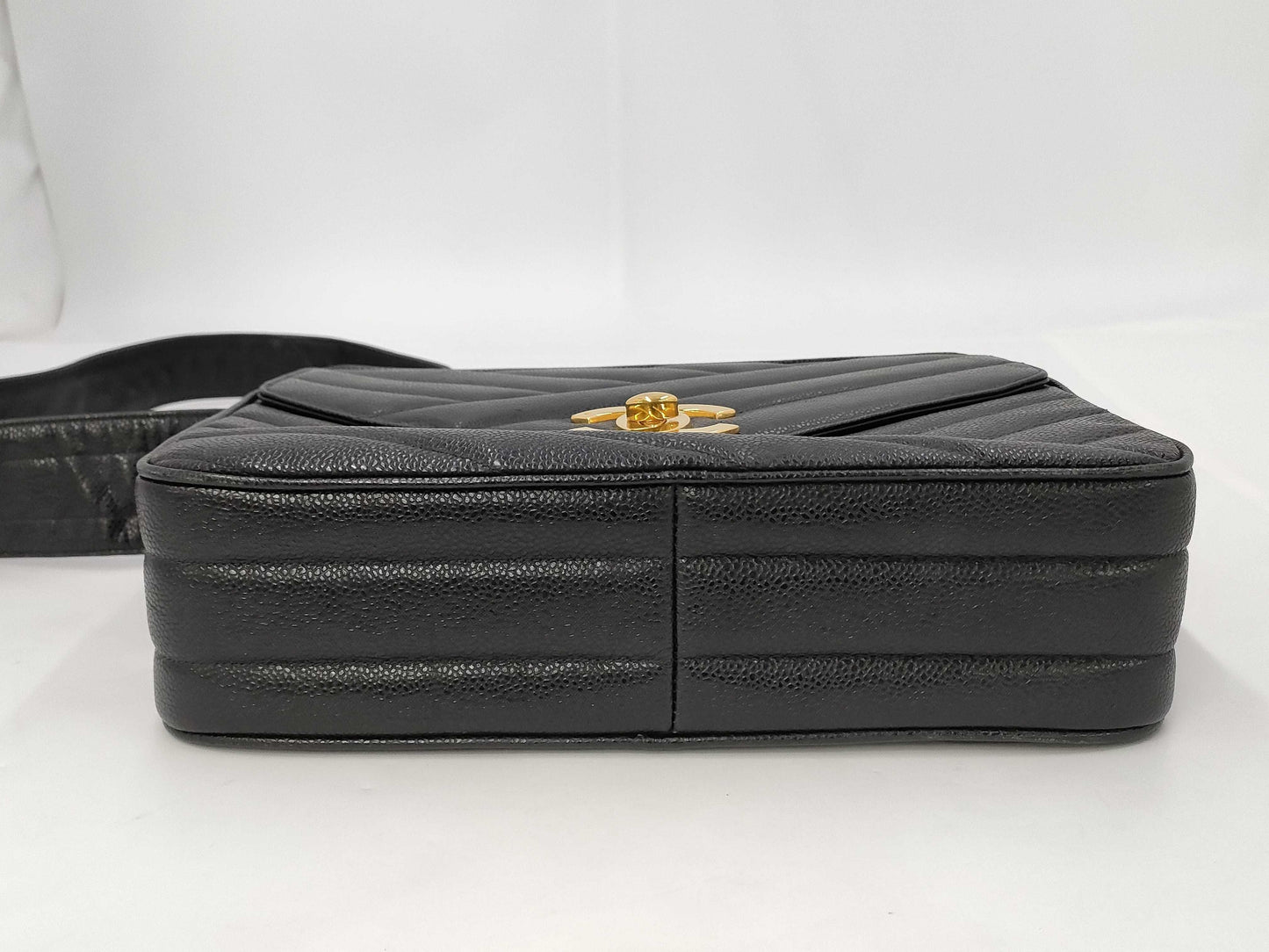 CHANEL CHANEL Shoulder Bag Black Gold Fittings/Coco Ball Caviar Skin Seal Shoulder Bag