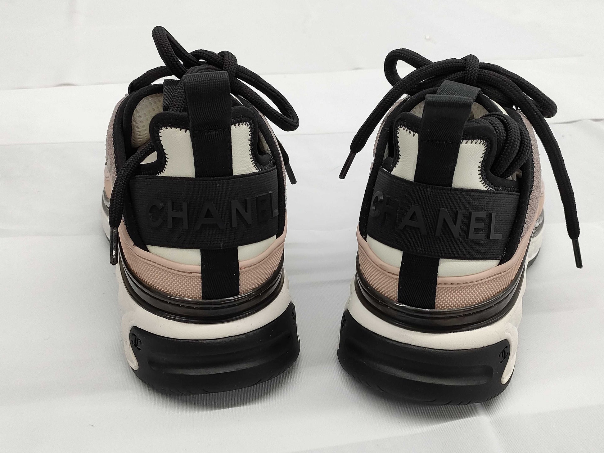 CHANEL CHANEL Sneakers G39982 Grey x Beige x Multi Suede x Rubber Sneakers