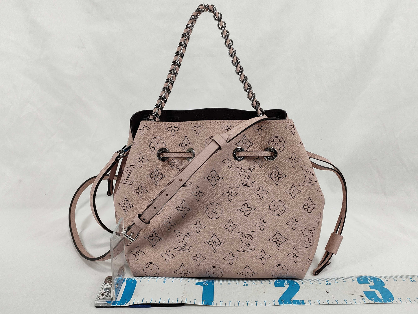 LOUIS VUITTON LOUIS VUITTON Bella Handbag M57068 Magnolia Mahina Mahina Calf Leather RFID Verified Handbag