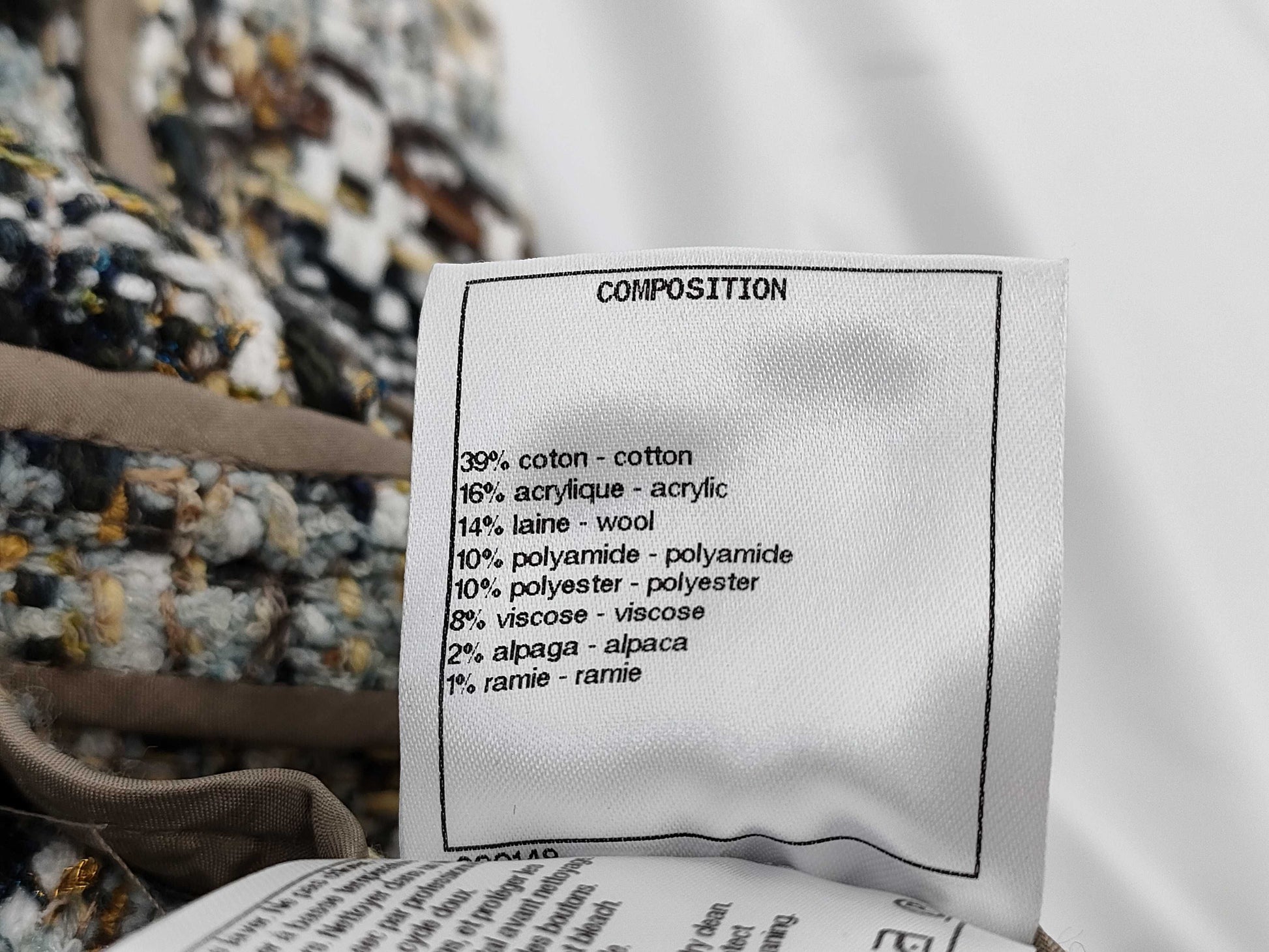 CHANEL Knitted Cardigan Size 40 Cardigan Jacket