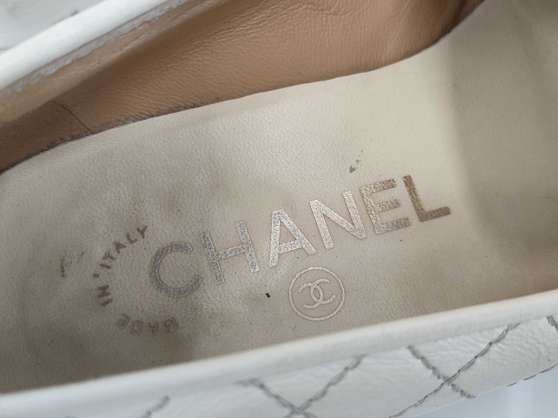 CHANEL Leather Matlassse Loafers White 36 Loafers