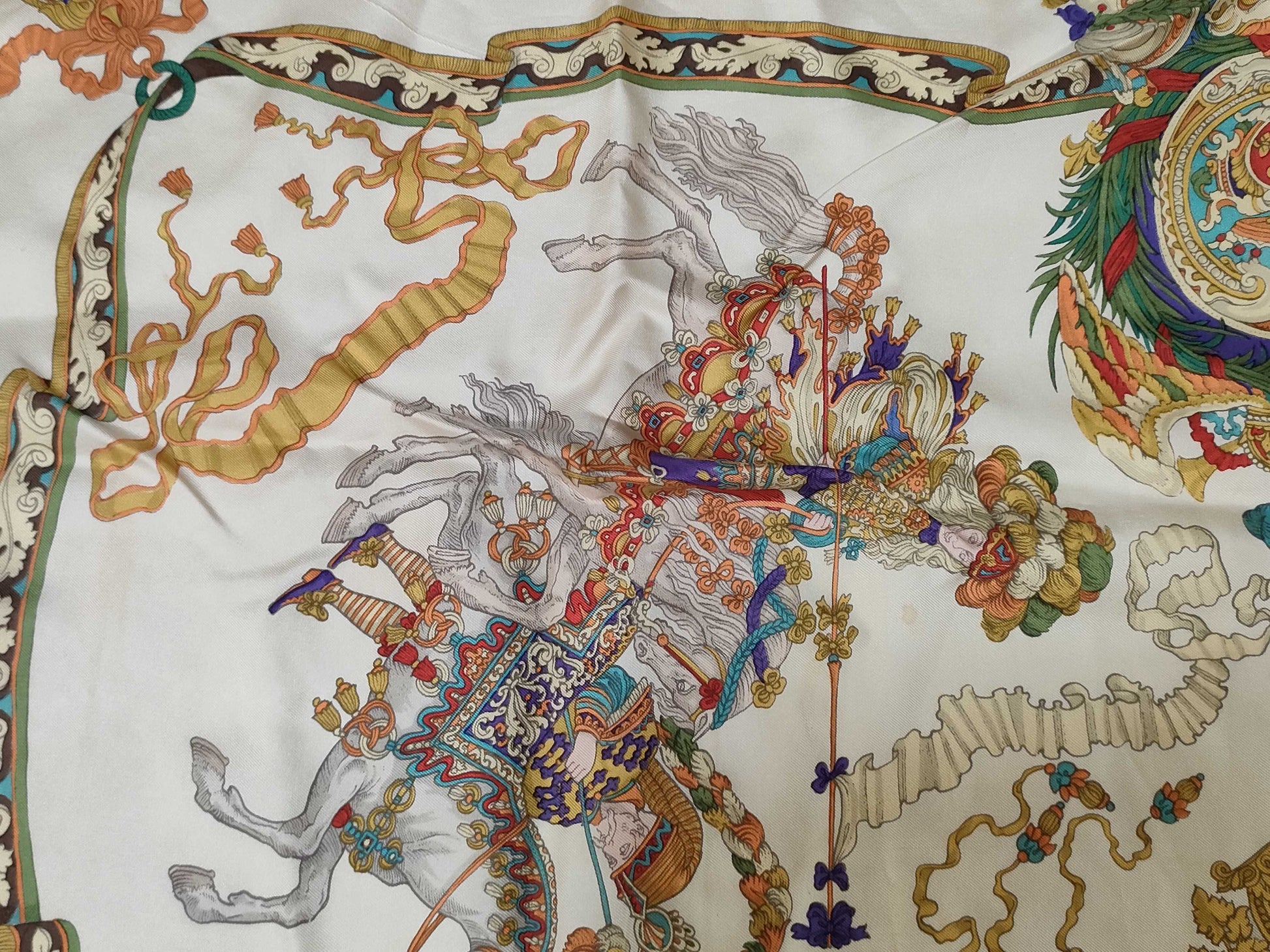 GUCCI Gucci Silk Scarf Scarf