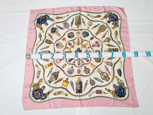 HERMES Carre Hermes Carre 90 Silk Scarf Pink Scarf
