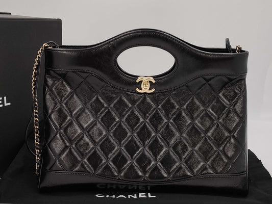 CHANEL 31 Shopping Bag Matlasse Gold Hardware Chain Shoulder Bag Serial Fittings Plate Handbag