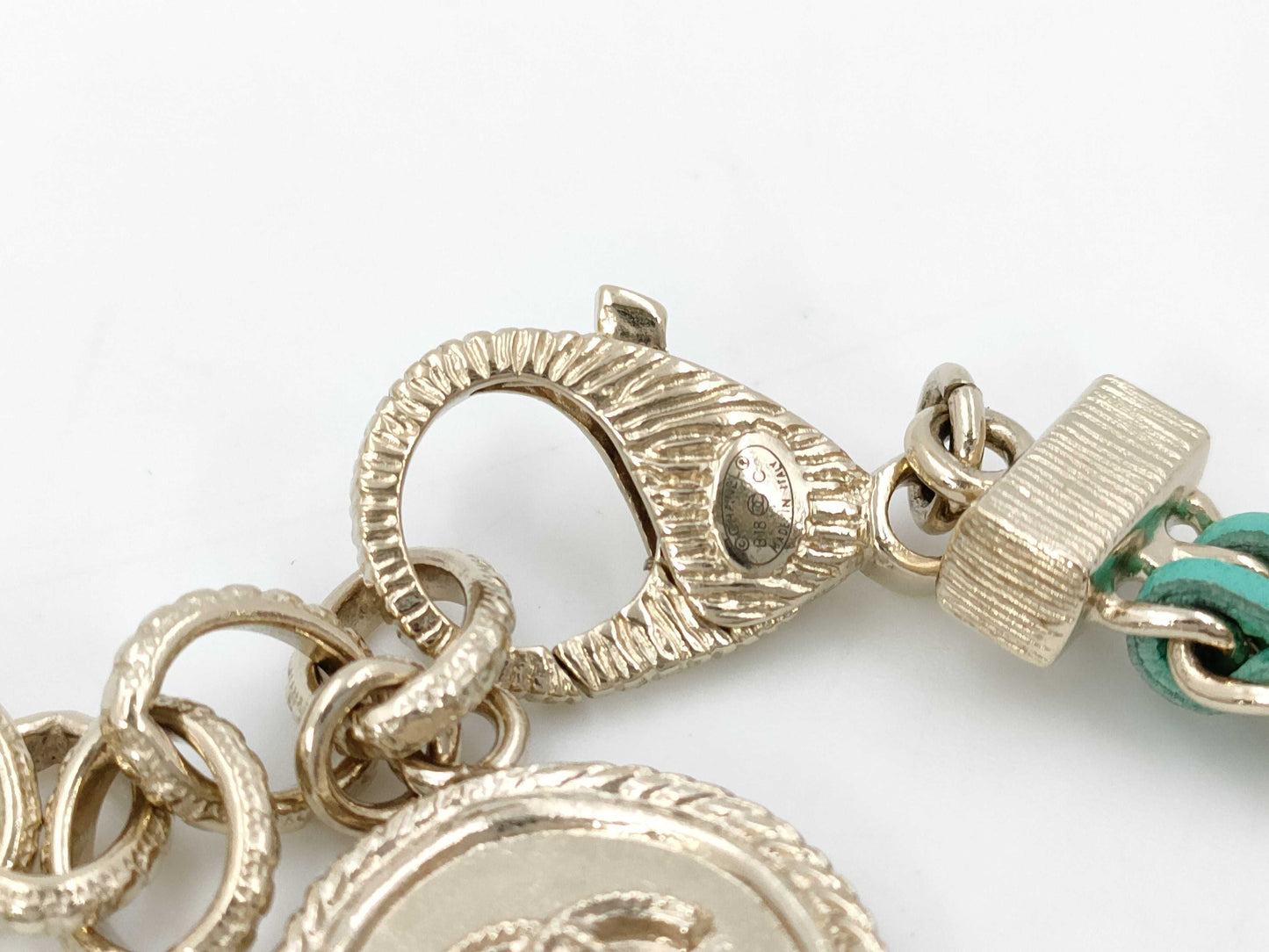 CHANEL Emerald Leather Cocomark B18C Bracelet Bangle