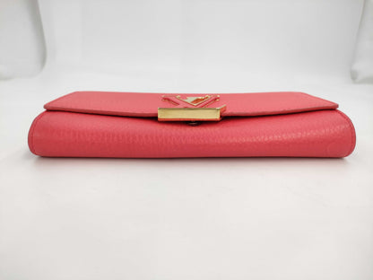 LOUIS VUITTON TrialonPorte Feuille Capucine Wallet