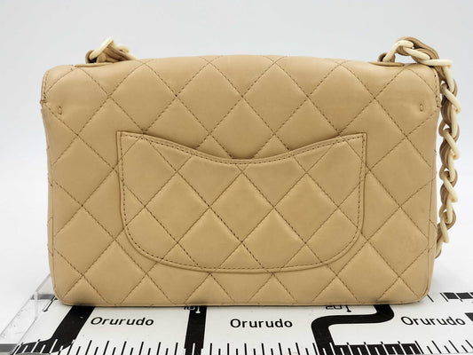 CHANEL Plastic Chain Shoulder Lamb Skin Shoulder Bag