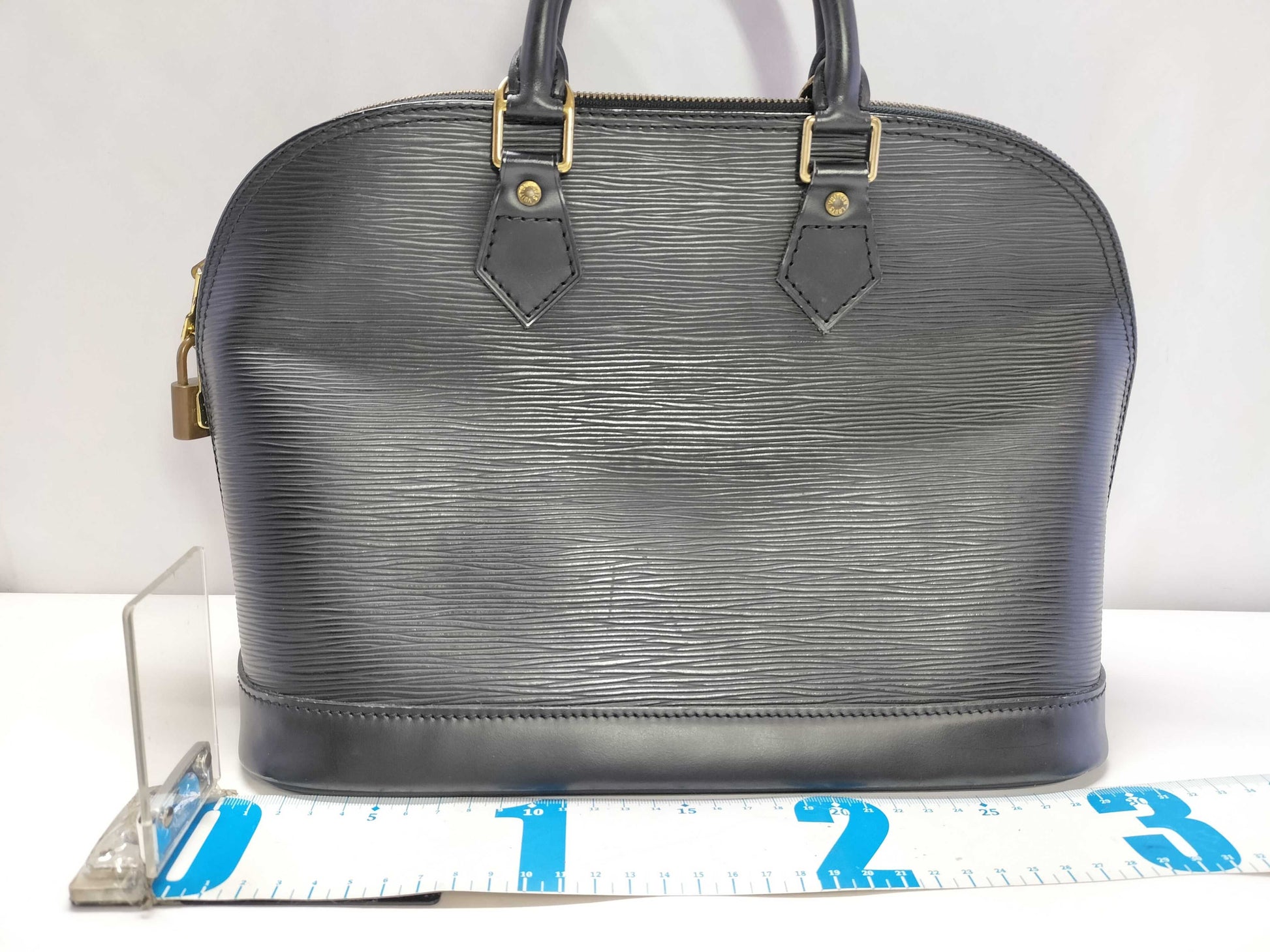 LOUIS VUITTON Epi Noir Alma M52142 Handbag