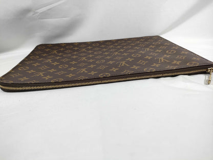 LOUIS VUITTON Monogram Monogram Pochedocuman M53456 Clutch Bag