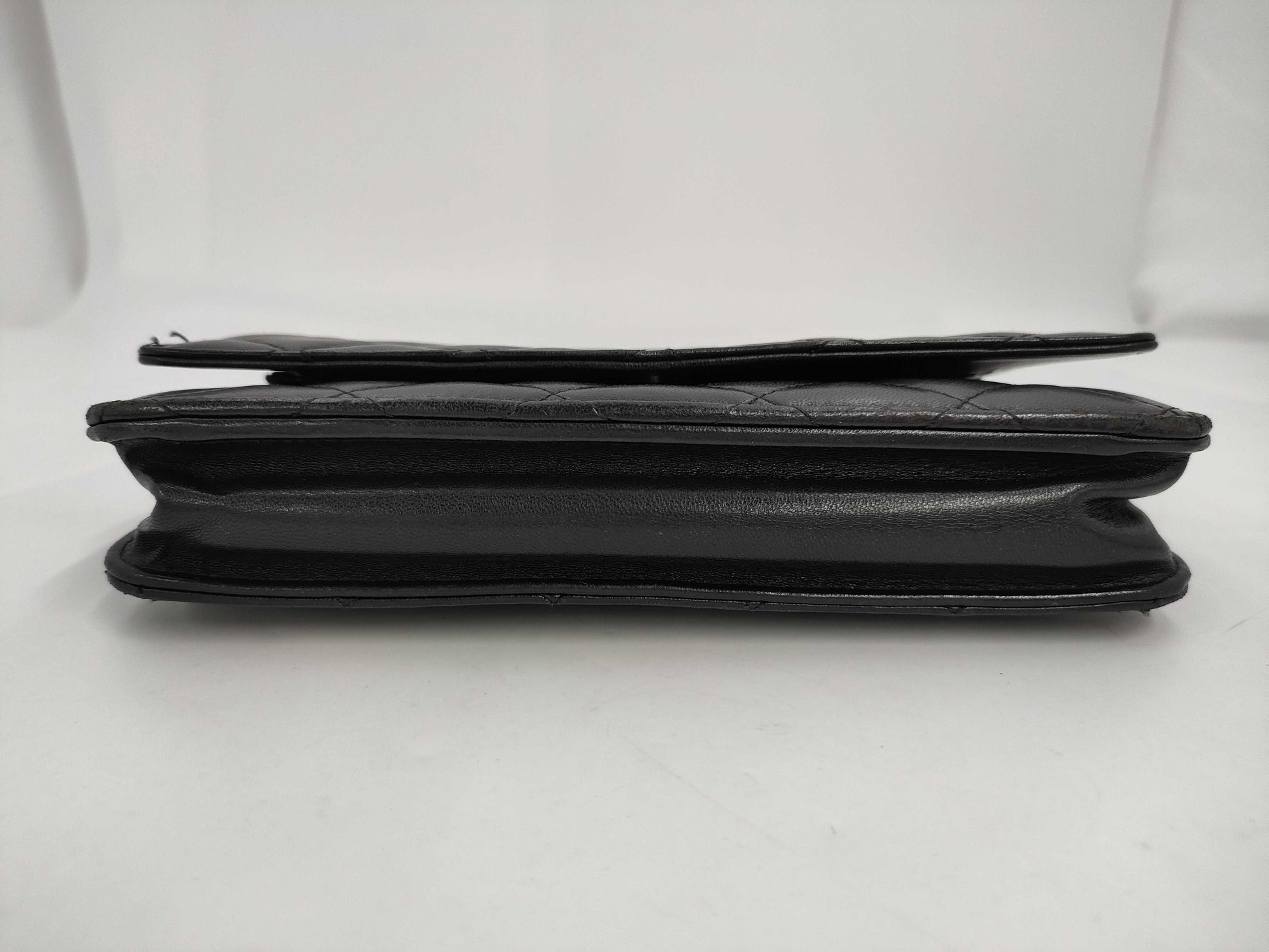 CHANEL Matlasse Chain Wallet Lambskin Shoulder Bag