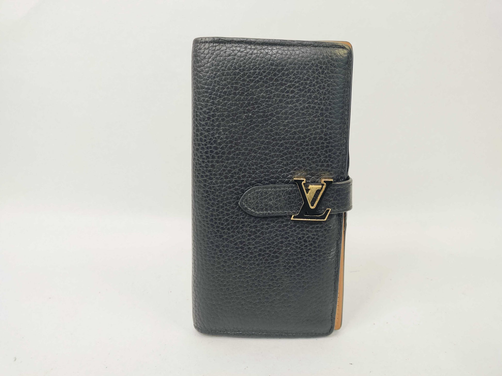 LOUIS VUITTON LV Vertical Wallet Noir M81330 Wallet