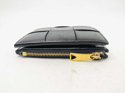 BOTTEGA VENETA Intrecciato Intrecciato Small Maxi Bi-Fold Wallet Wallet