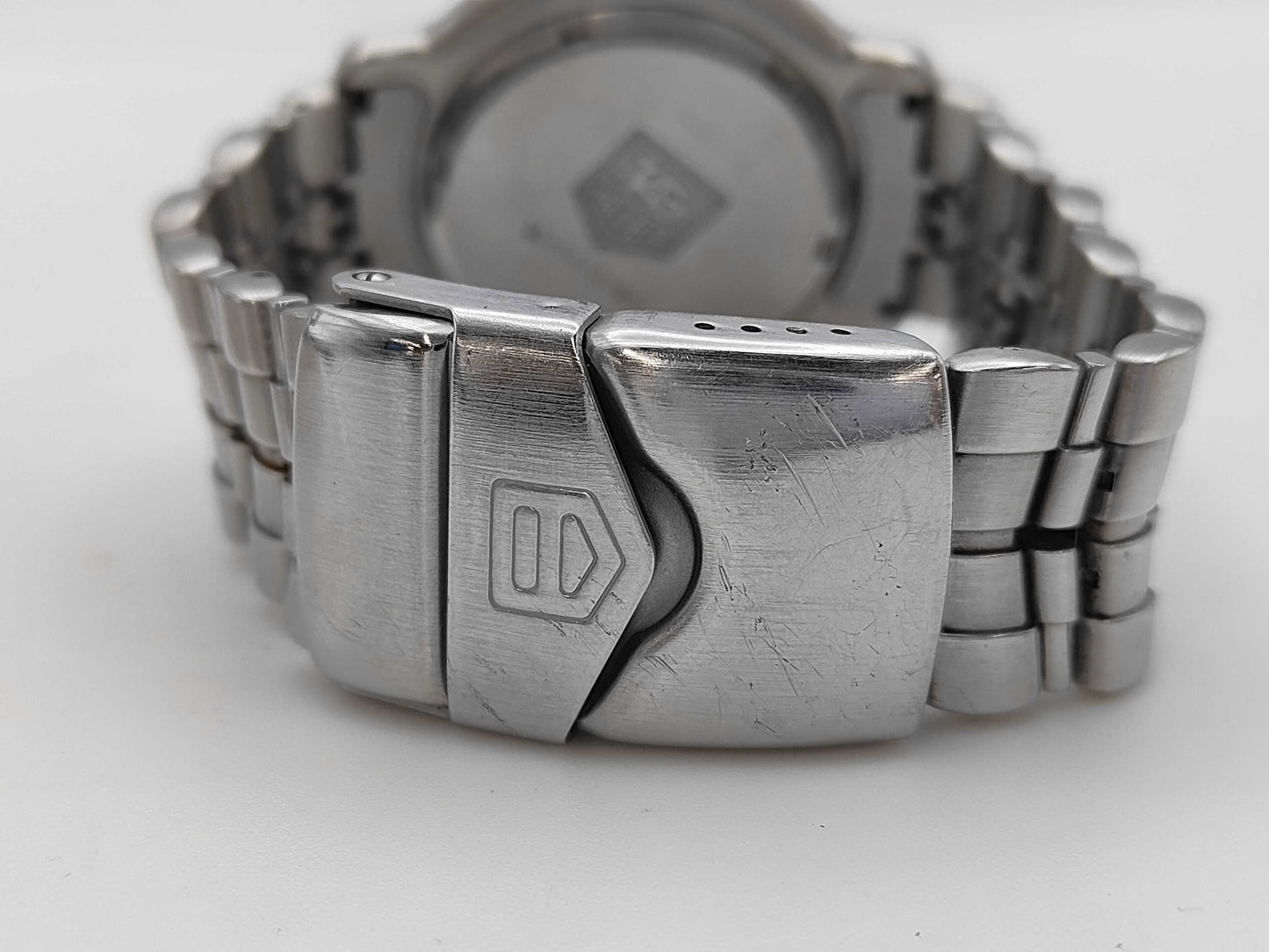 TAG Heuer WH1112-K1 N22113 Quartz Grey Dial Men's Watch