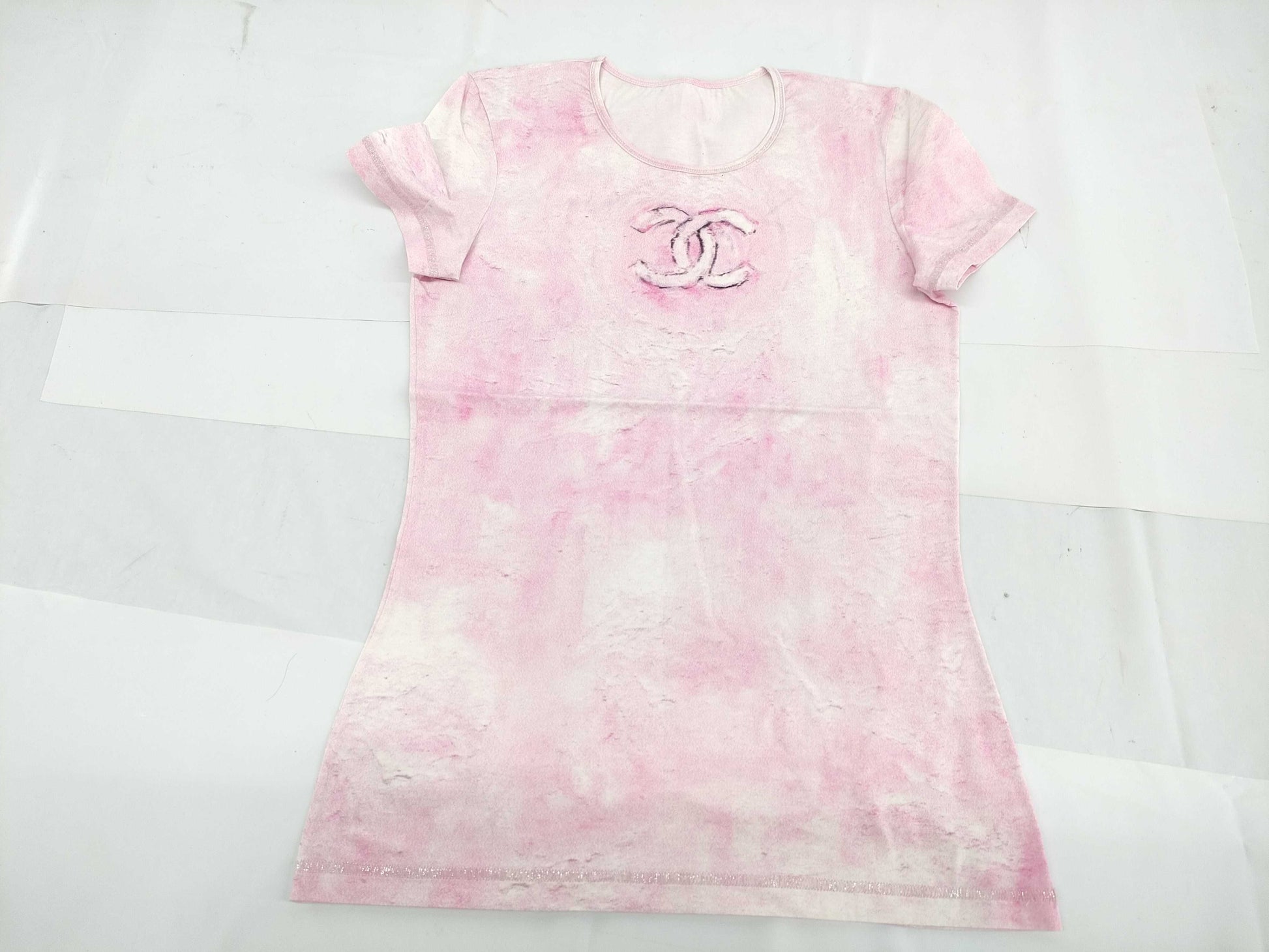CHANEL T-shirt