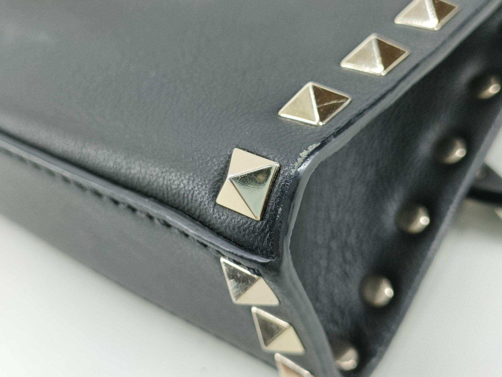 VALENTINO Garavani Studded Shoulder Bag Black Shoulder Bag