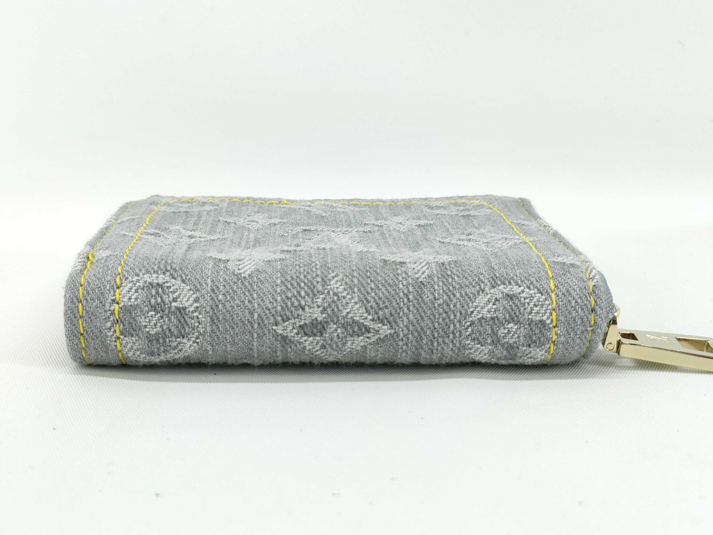 LOUIS VUITTON Monogram Louis Vuitton Monogram Denim Zippy Coin Purse M14277 Accessories: Box Storage Bag Wallet