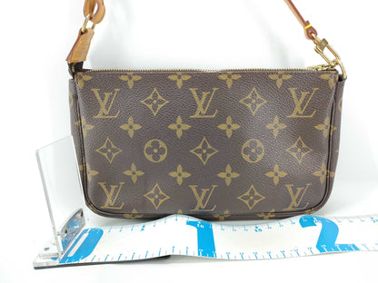 LOUIS VUITTON Monogram Louis Vuitton Monogram Pochette Accessoir M51980 Handbag